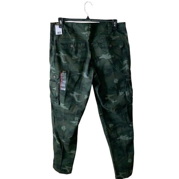 Lee Wyoming Camouflage Cargo Pants Mens 36x32 Relaxed Fit Utility Pockets NWT - Picture 4 of 15